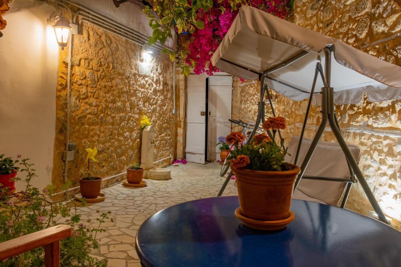 The Venetian Walls 'Central House With Private Courtyard - Charmy & Cheap' Heraklion Exterior foto